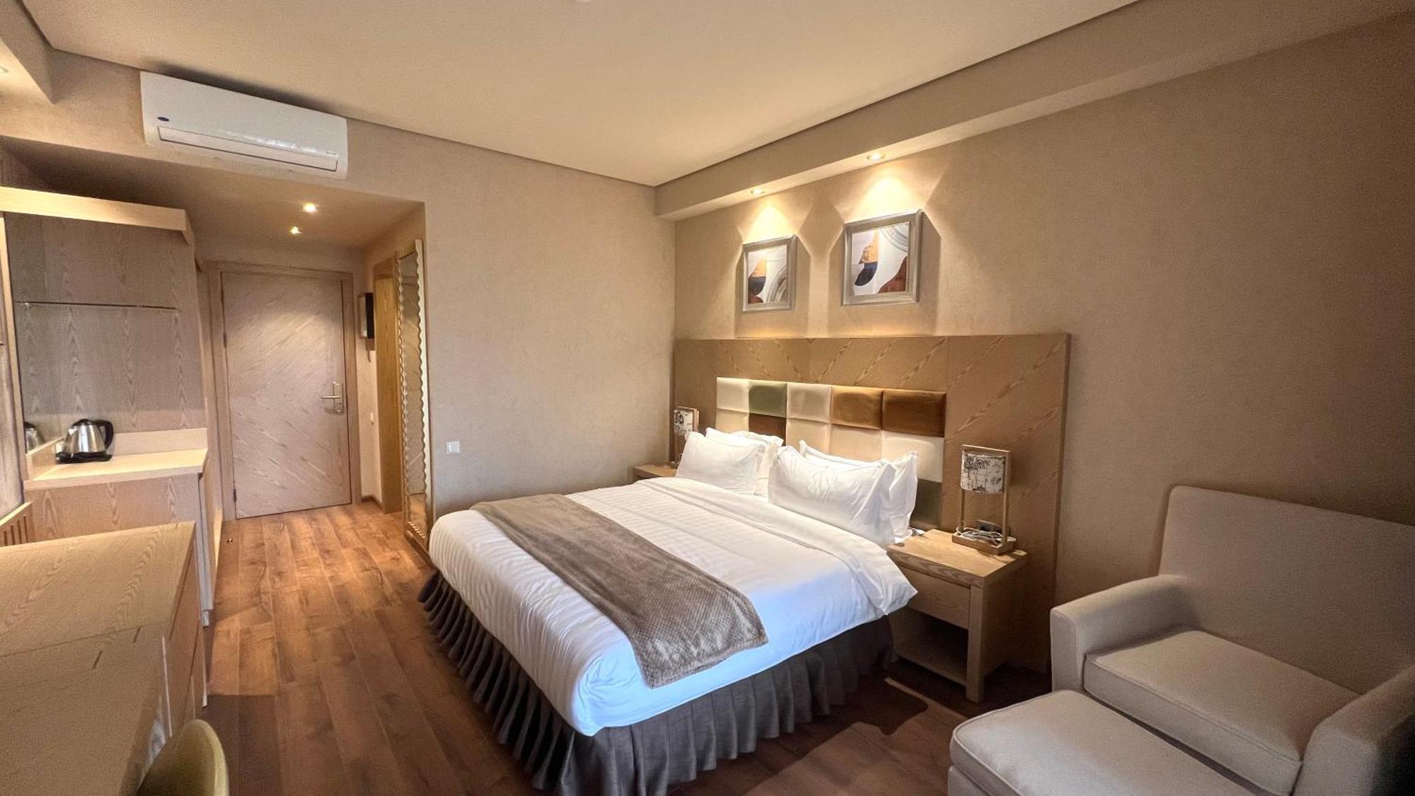 Luxury Oasis Apartment Chakvi Zimmer foto